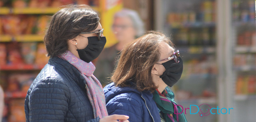 Πλεύρης: Από το Σάββατο η άρση υποχρεωτικότητας της μάσκας σε εξωτερικούς χώρους cover image