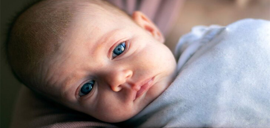 Υπερένταση μωρού πριν τον ύπνο: Αιτίες και τρόποι αντιμετώπισης cover image